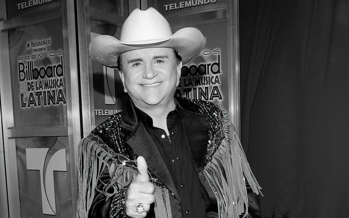 Muere conductor de Televisa Johnny Canales, a los 77 años