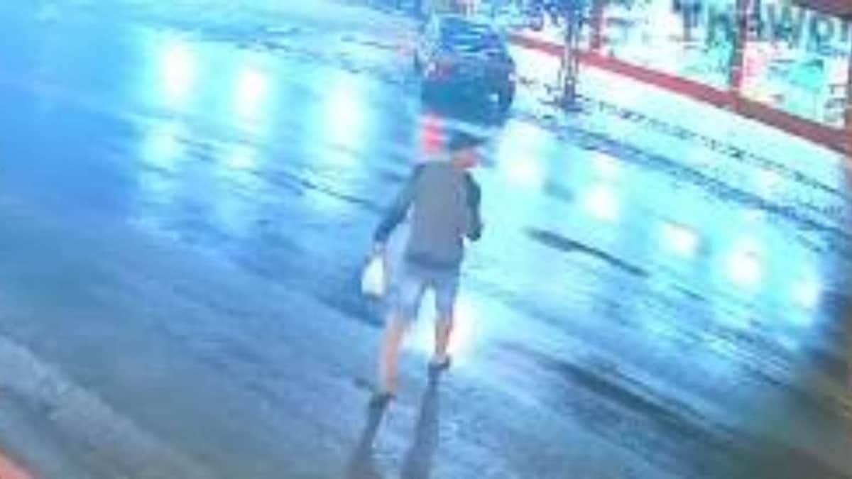 VIDEO: Sufre dos accidentes en segundos tras ser atropellado y luego arrollado cuando lo ayudaban