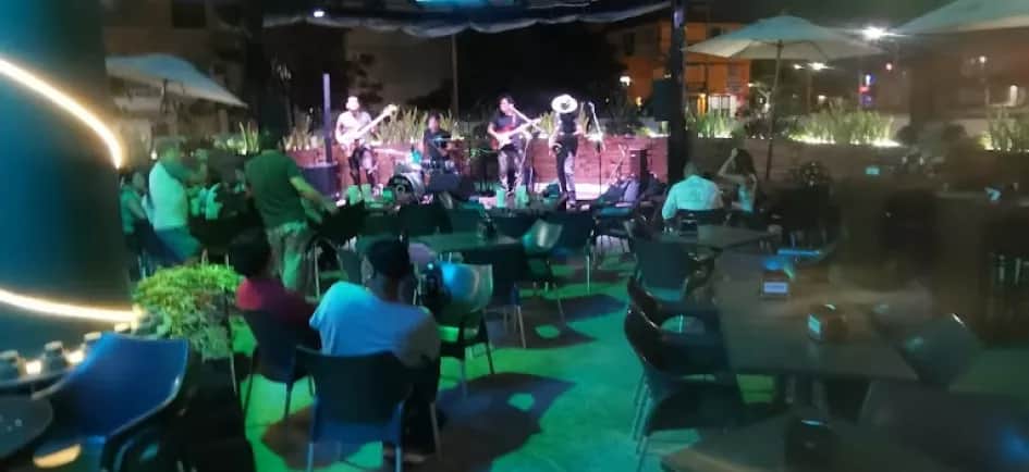 “Las de La Luna", enésimo bar que cierra por la inseguridad en Cancún