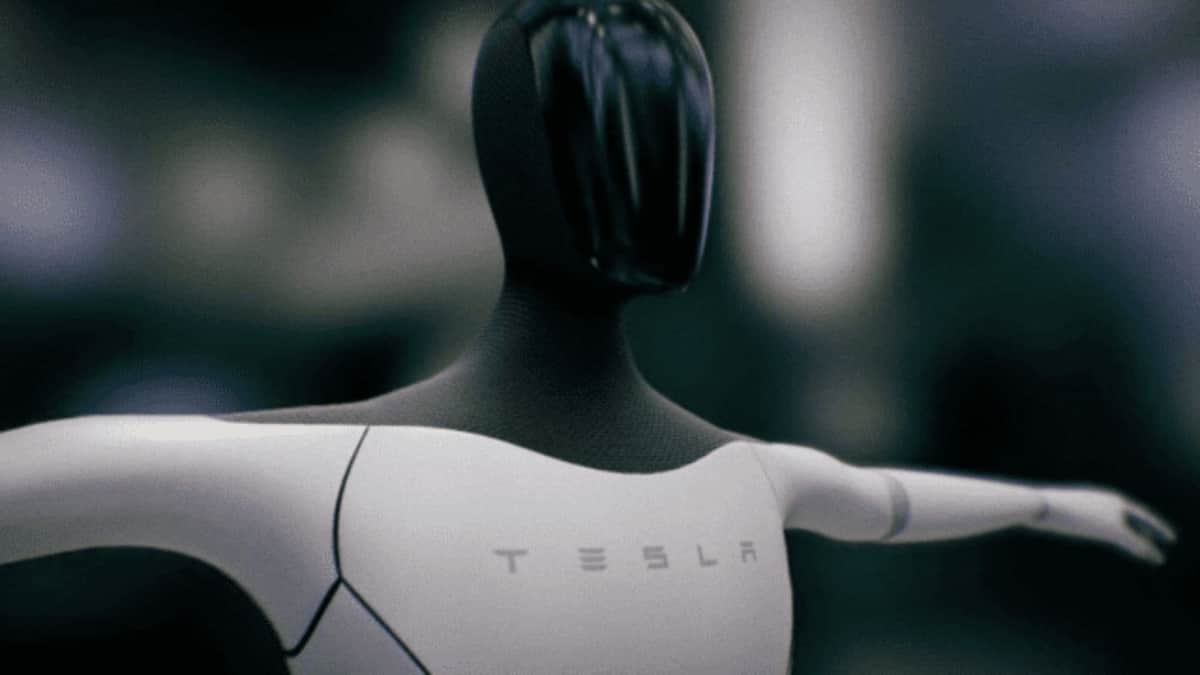 Tesla tendrá robots humanoides para 2025; serán para uso interno