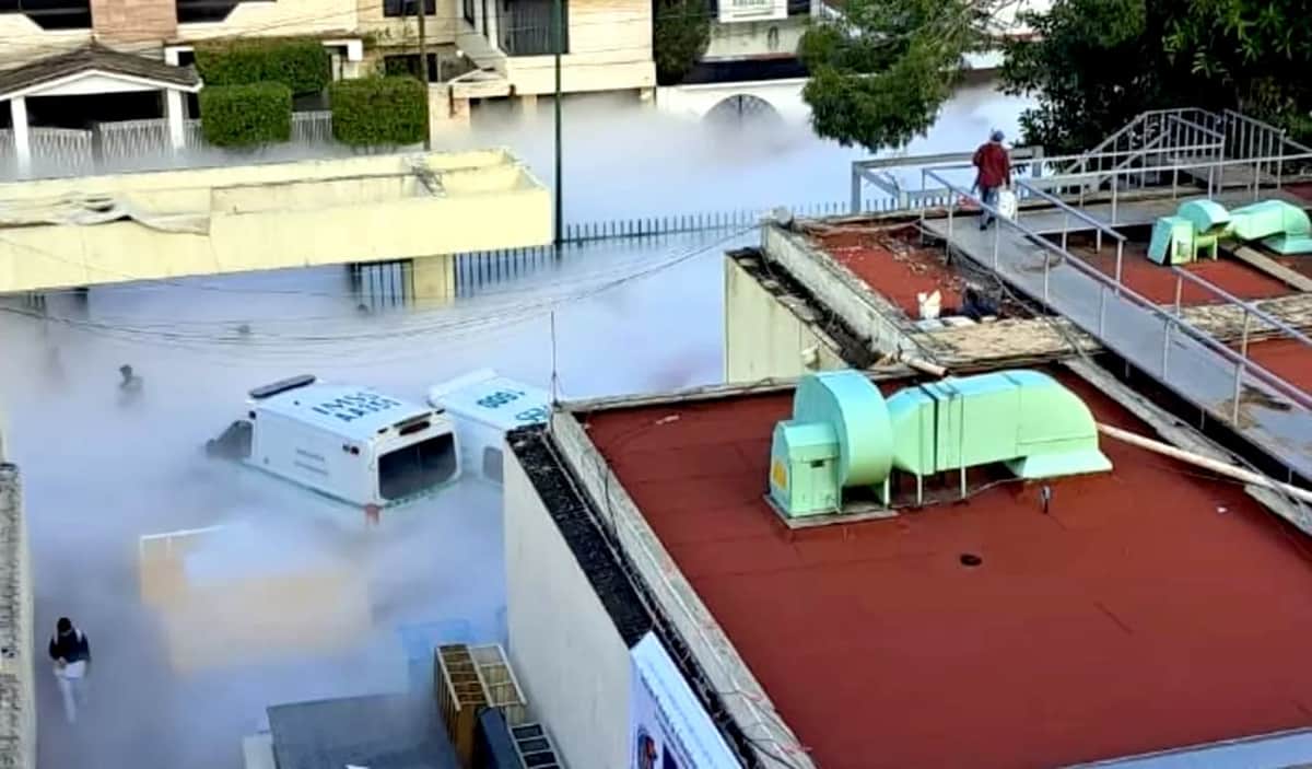 Video: Desalojan a más de 400 pacientes de hospital del IMSS en Tlalnepantla, Edomex, por fuga de oxigeno