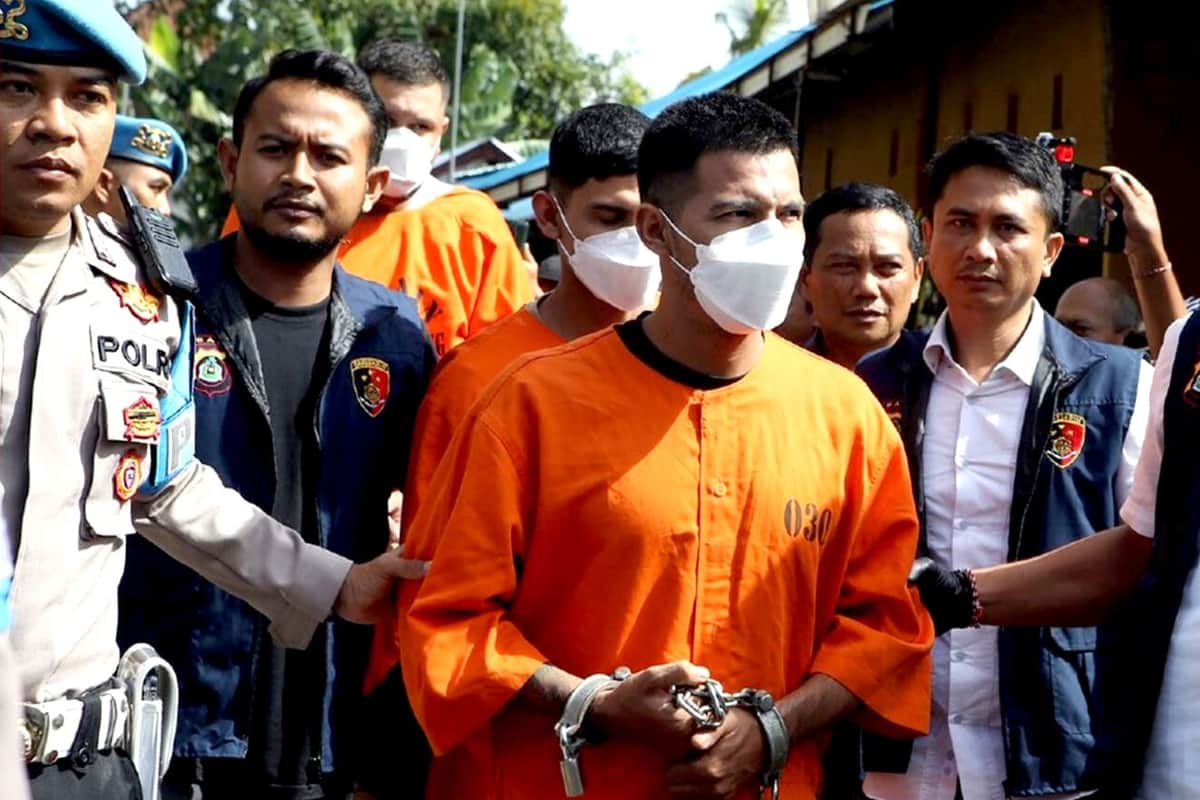 Condenan a tres años y 10 meses de cárcel a cuatro mexicanos por robo armado en Bali