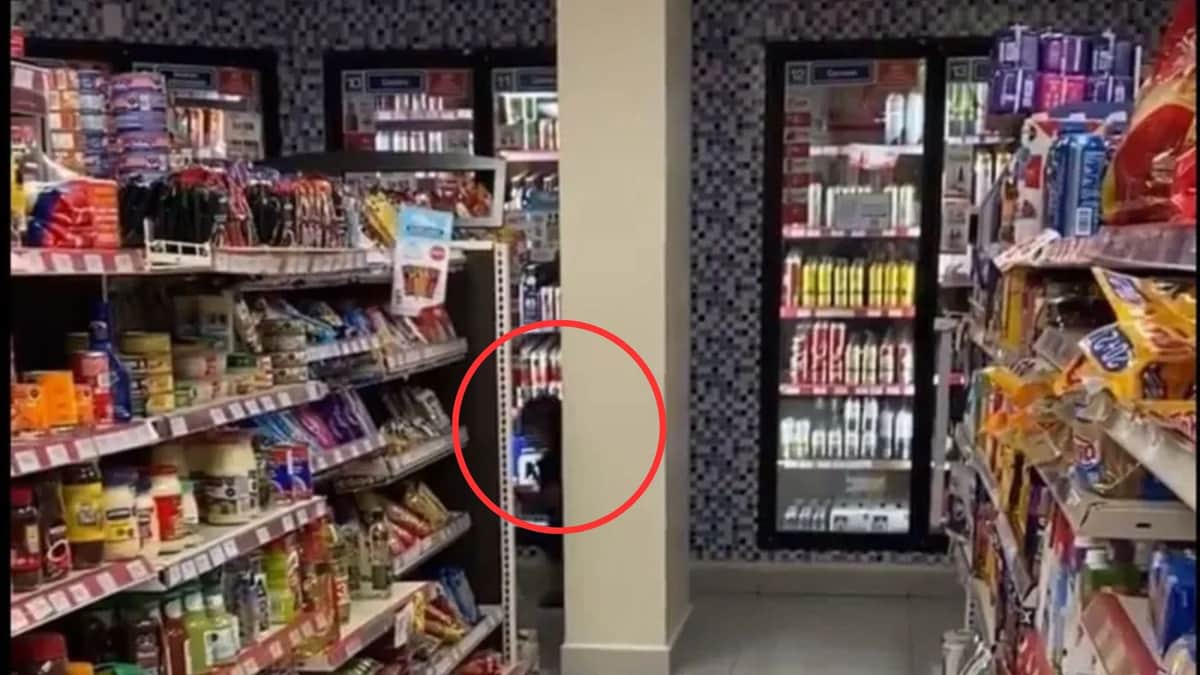Video: Captan a supuesta niña fantasma en los pasillos de un OXXO en Chiapas