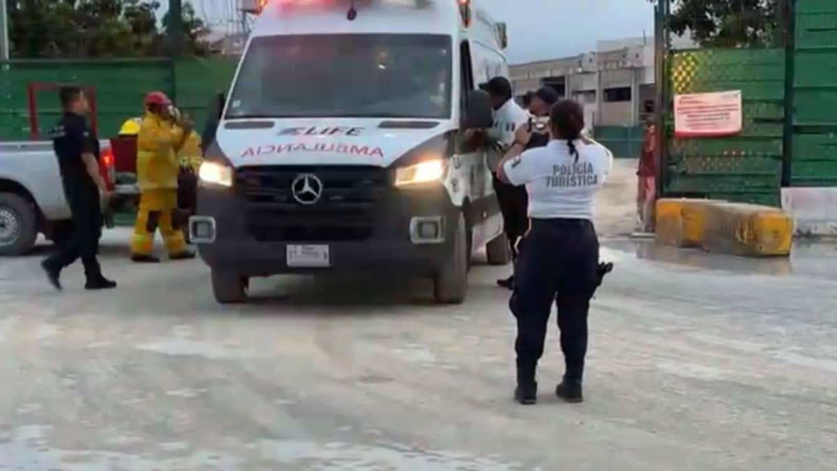 Derrumbe de estructura en hotel de Costa Mujeres deja como saldo un muerto y un herido