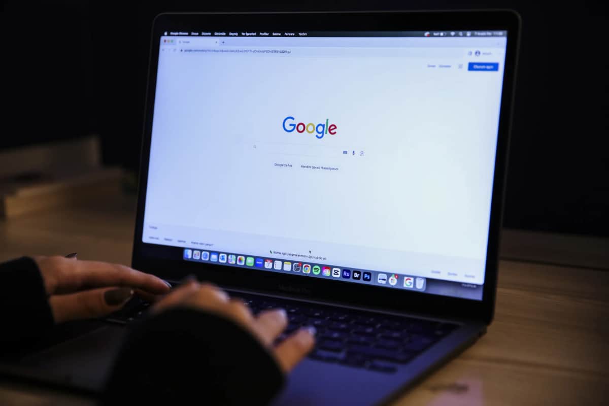 ¿Cómo mejorar tus búsquedas en Google? Ocho trucos que debes conocer