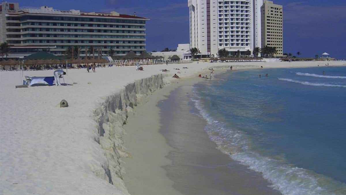 Erosión ya acabó con más de 30 kilómetros de playas en Quintana Roo