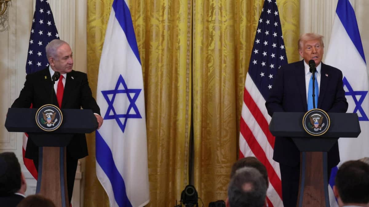 Donald Trump anuncia que "tomará el control" de la Franja de Gaza y reubicará a los palestinos