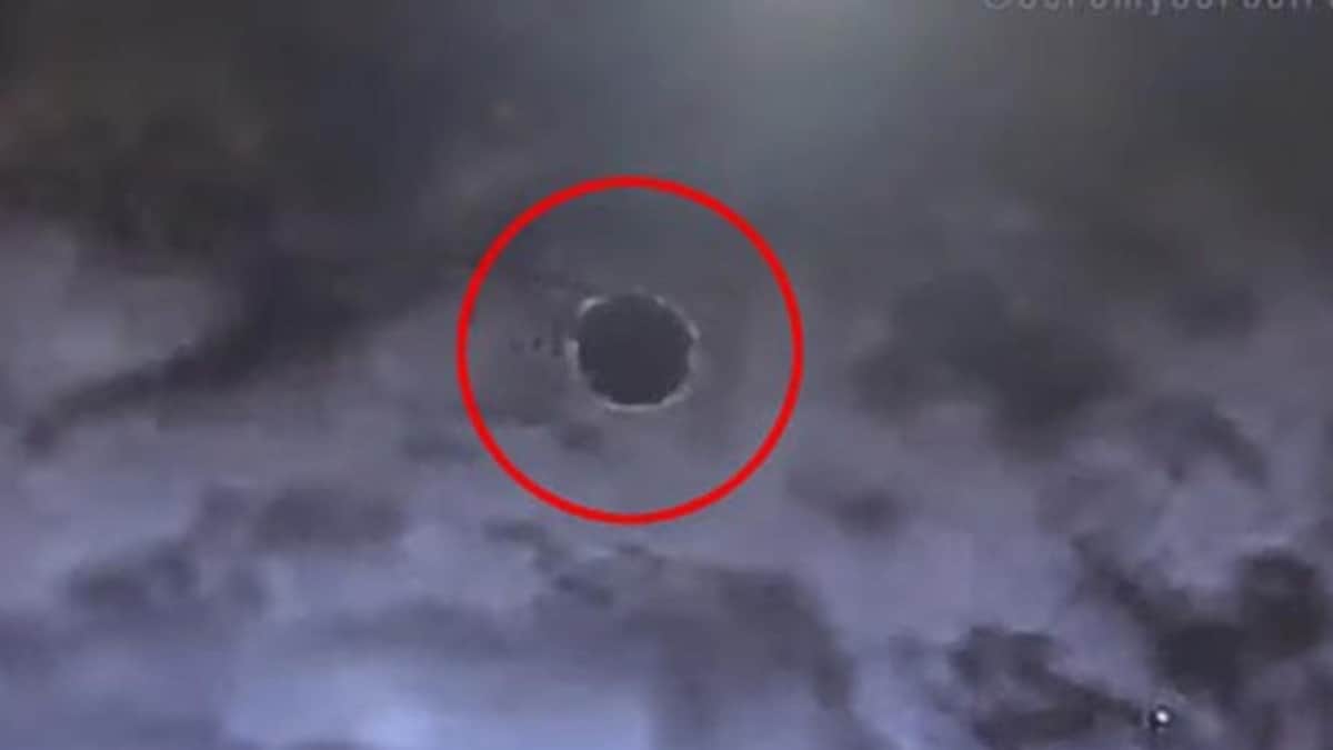 Estados Unidos confirma el primer platillo volador captado oficialmente en video