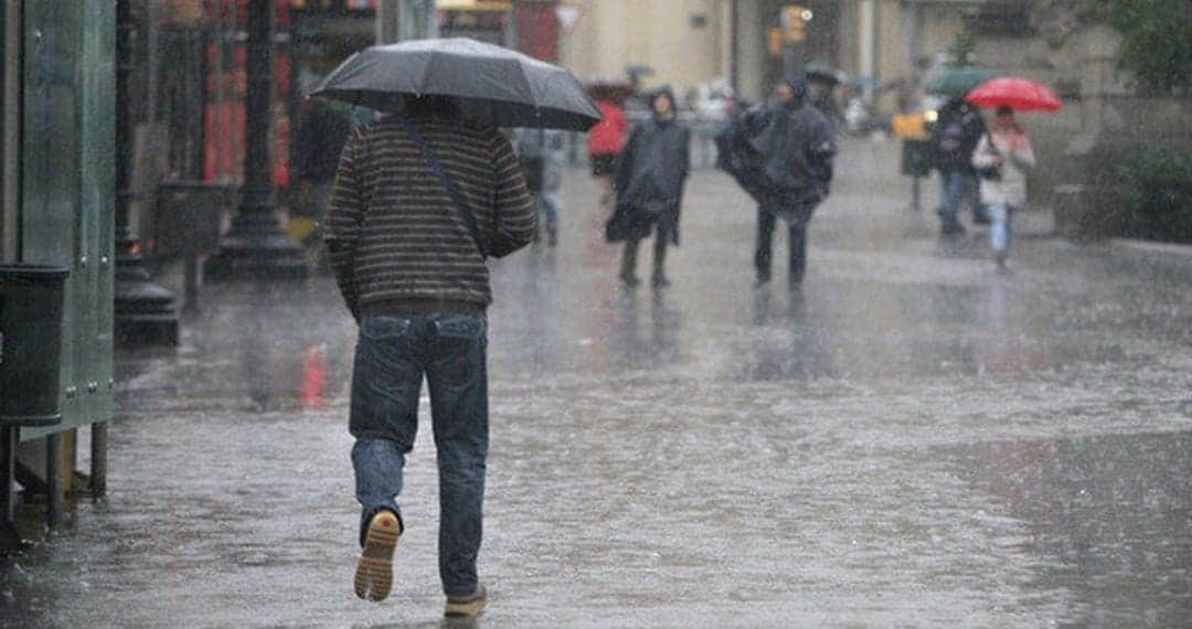 Alertan autoridades por intensas lluvias en varios estados de México