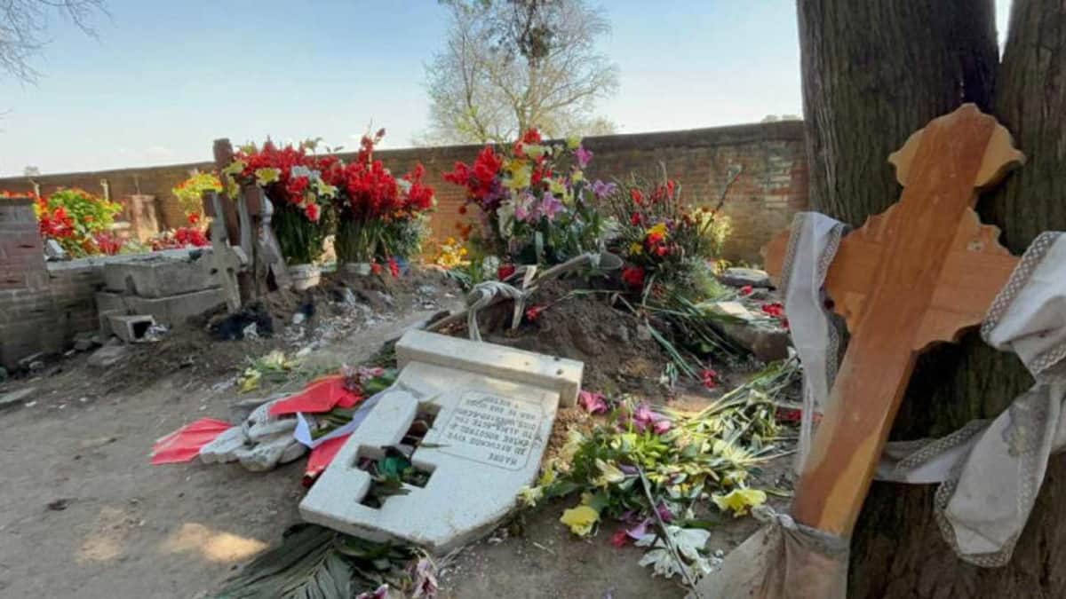 Profanan y destruyen más de 40 tumbas en un panteón de Toluca, Edomex