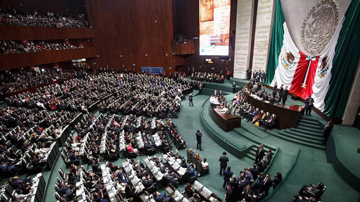 Diputados federales tendrán un aumento de sueldo para 2026 de más de 100 mil pesos al año