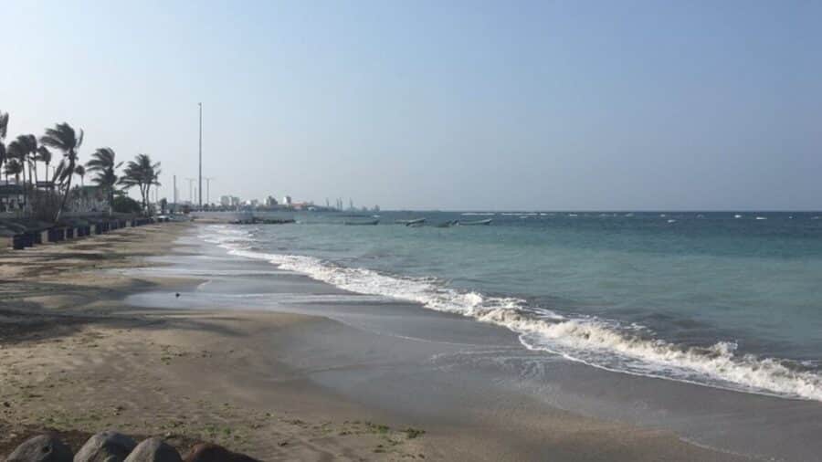 Fallecen tres integrantes de una familia tras ahogarse en playas de Veracruz