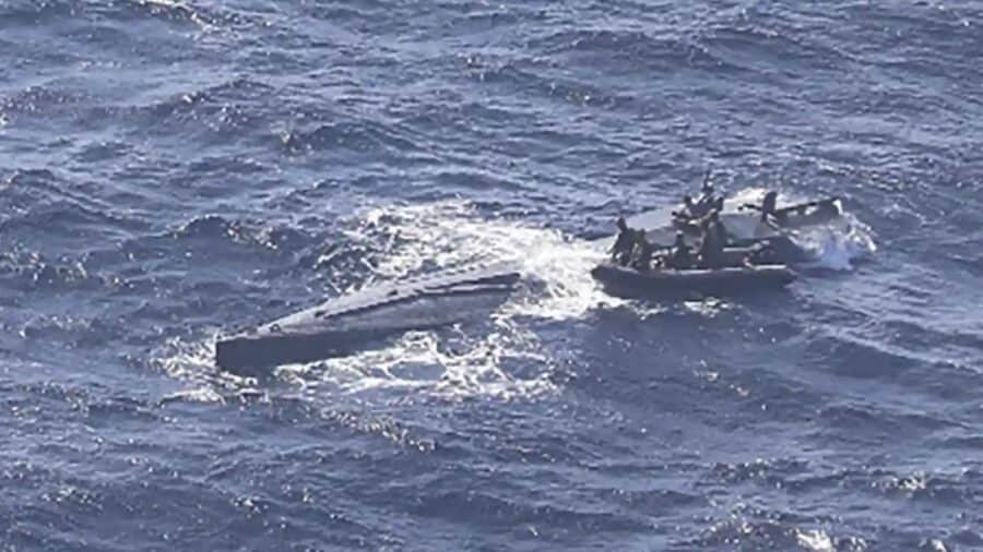 Submarino es incautado con nueve toneladas de droga en costas de Portugal