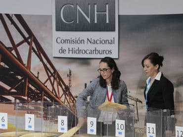 Aplazan firma de contratos de licitación de Ronda Uno