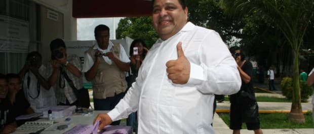 Morena le abre las puertas al regidor perredista Orlando Muñoz