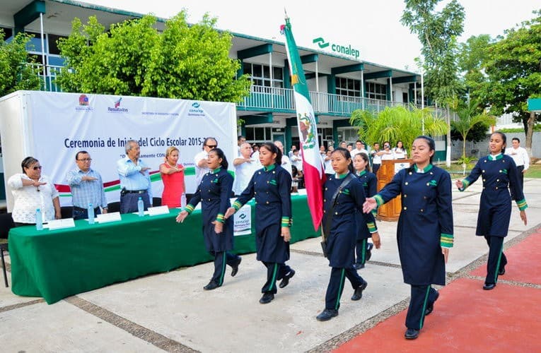 INICIAN CLASES EN EL CONALEP QUINTANA ROO CICLO ESCOLAR 2015-2016
