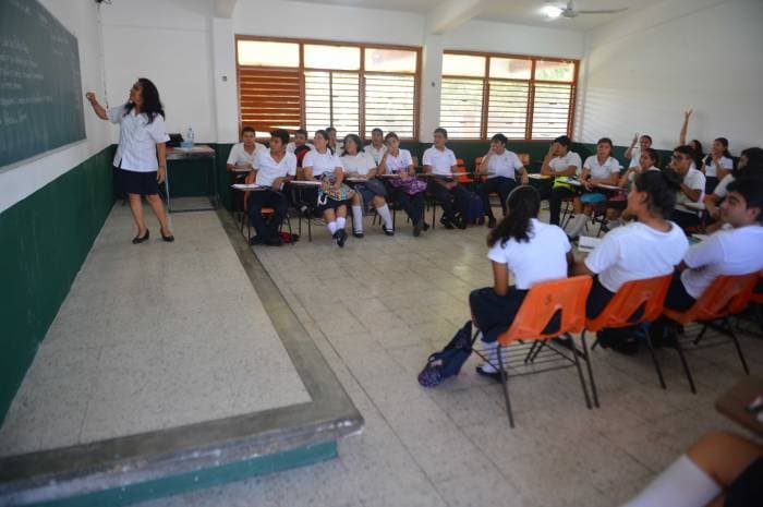 Baja la deserción en los Colegios de Bachilleres