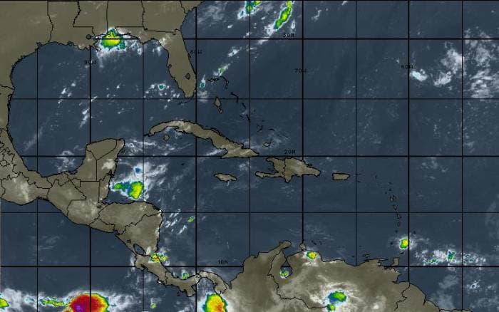 Se esperan posibles tormentas en Cancún