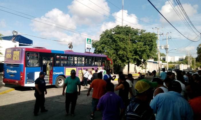 Finaliza el paro laboral de Autocar