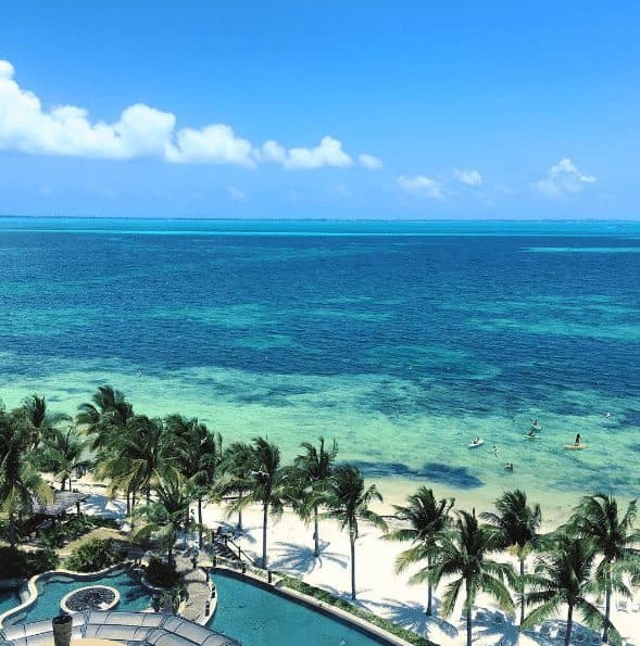 Recibe título de propiedad hotel Villa del Palmar