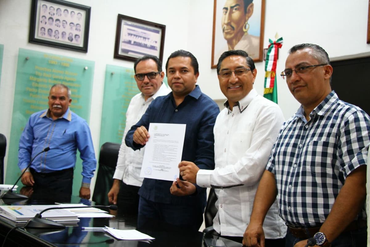 Respalda el PRD gabinete de Carlos Joaquín