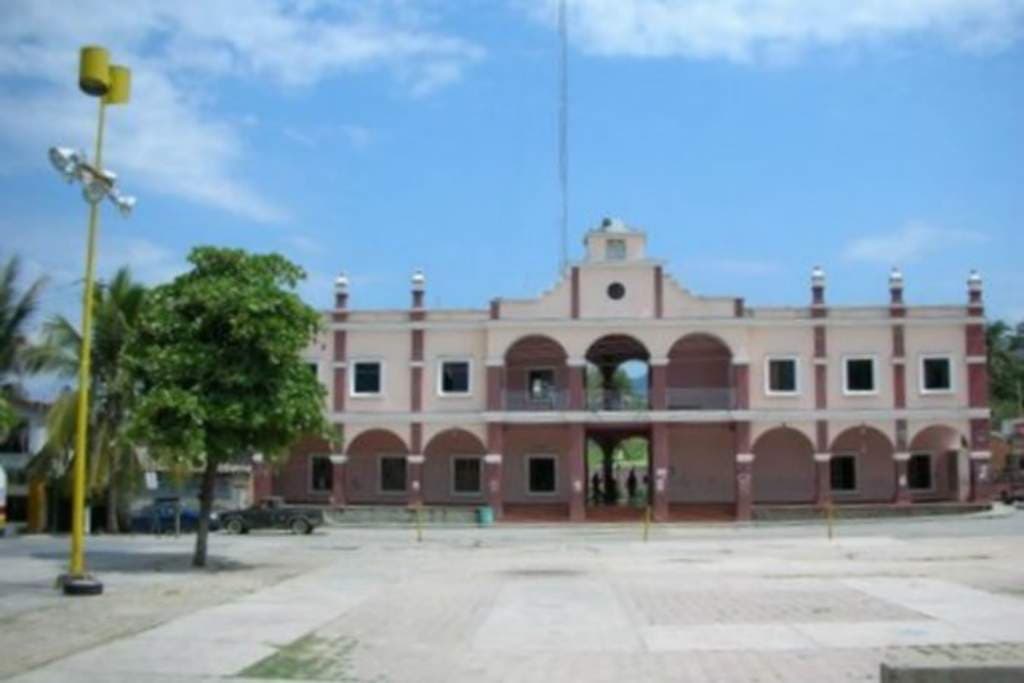 Liberan a edil y regidores retenidos en Oaxaca