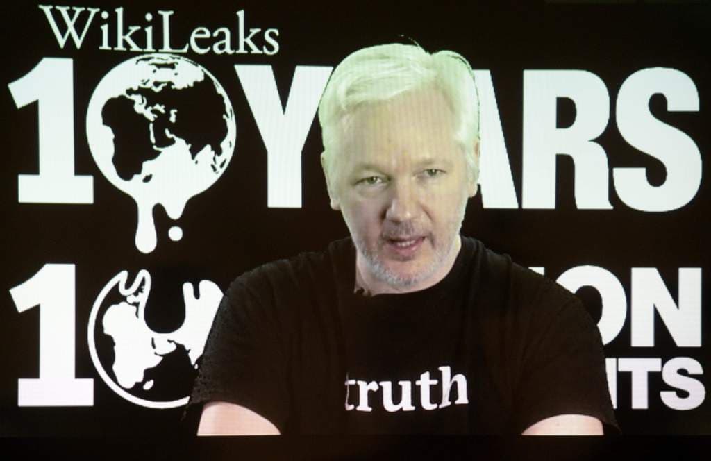 Denuncia WikiLeaks interrupción de conexión a internet de Assange