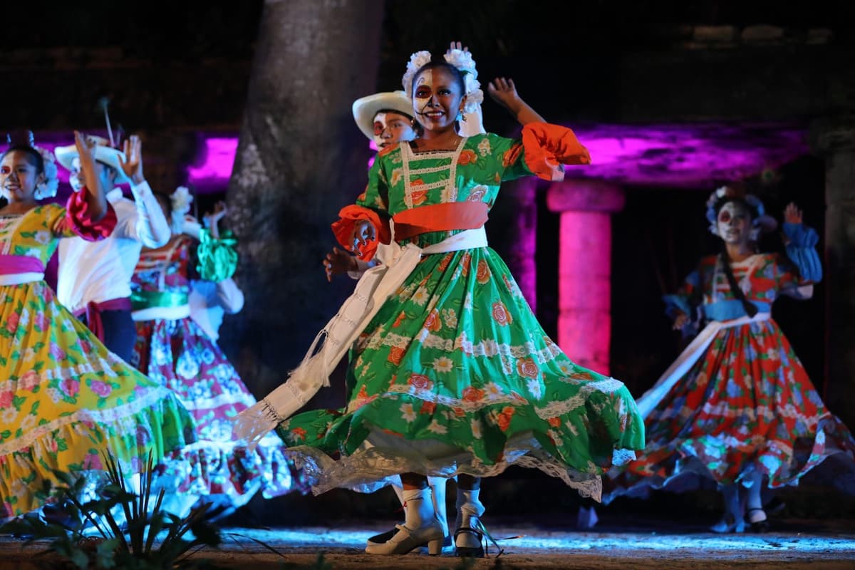 Rompe récord de asistencia Festival de Vida y Muerte