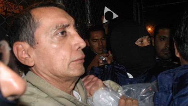 Sale de prisión en EEUU Mario Villanueva; sería deportado