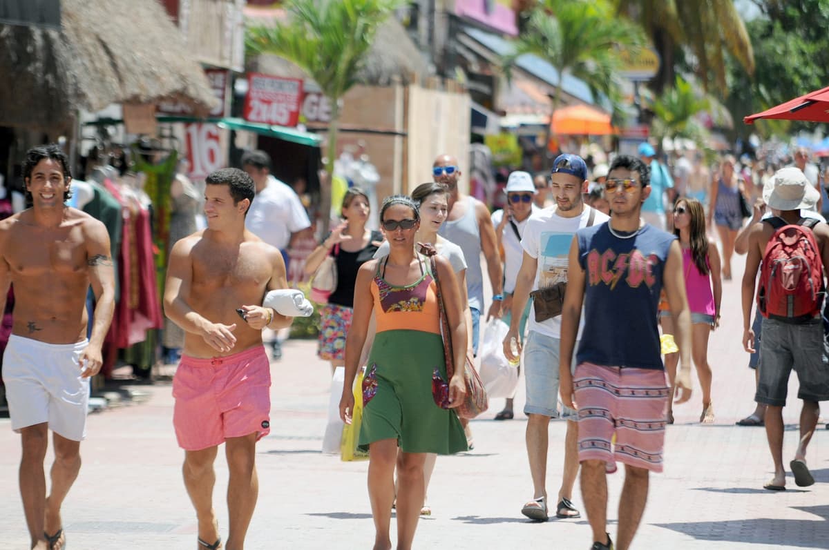 Temporada decembrina traerá miles de empleos a la Riviera Maya