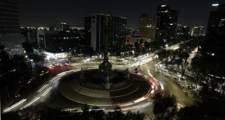 Invitan a apagar la luz este sábado durante la Hora del Planeta