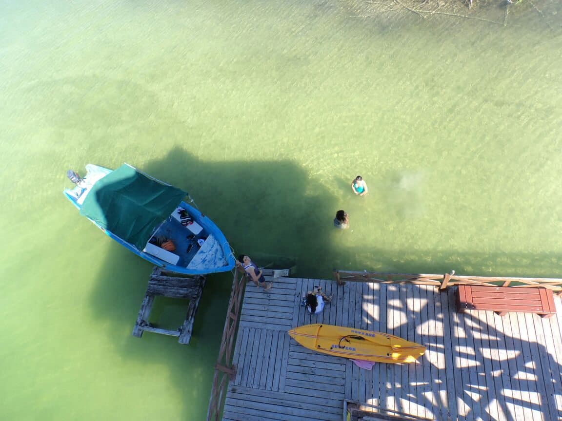 Turismo Municipal de Othón P. Blanco y estudiantes de la UQROO graban bellezas del sur