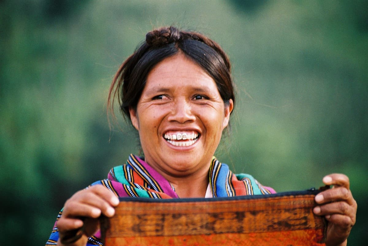 Mujer indígena, fundamental para preservar la lengua materna