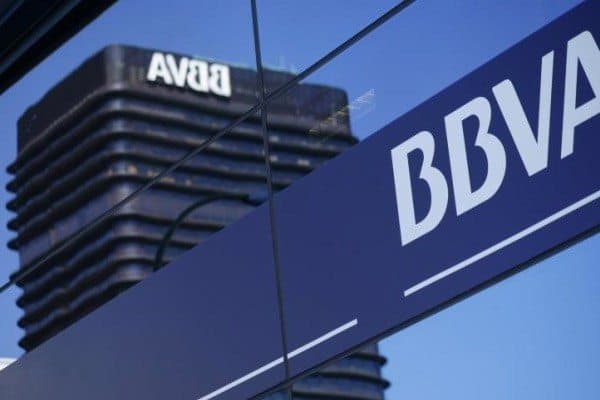 BBVA compromete inversiones por mil 500 mdd en México