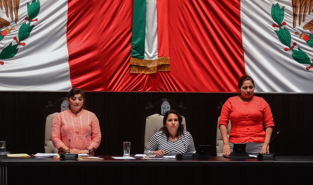 Revisará Congreso propuesta para crear institutos de cultura, de la juventud y de la etnia maya