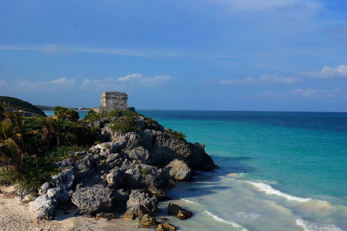 PREPARAN APLICACIÓN DE REALIDAD AUMENTADA PARA LA ZONA ARQUEOLÓGICA DE TULUM