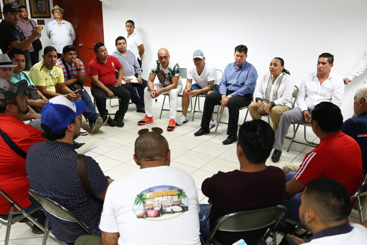 Convoca Cristina a dueños de restaurantes y bares a regularizarse