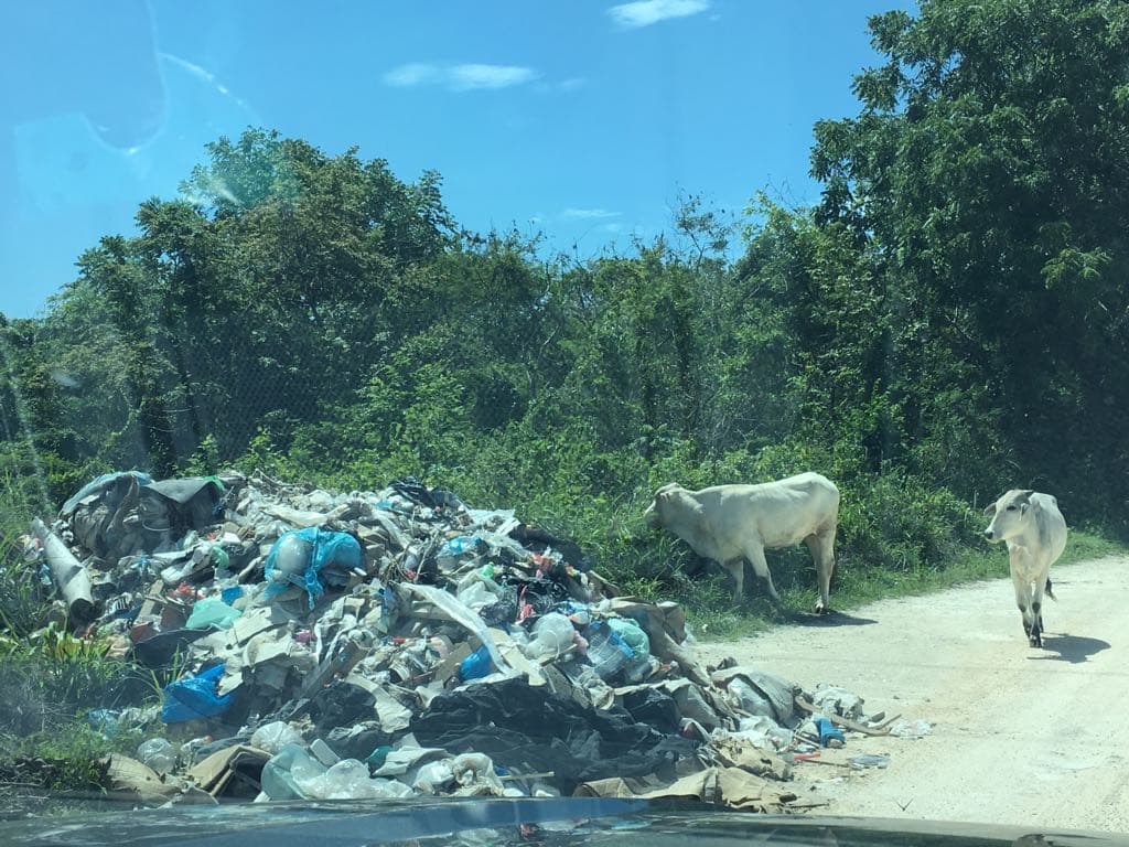 Utilizan camino a Vida y Esperanza para tirar basura, denuncian rancherías.