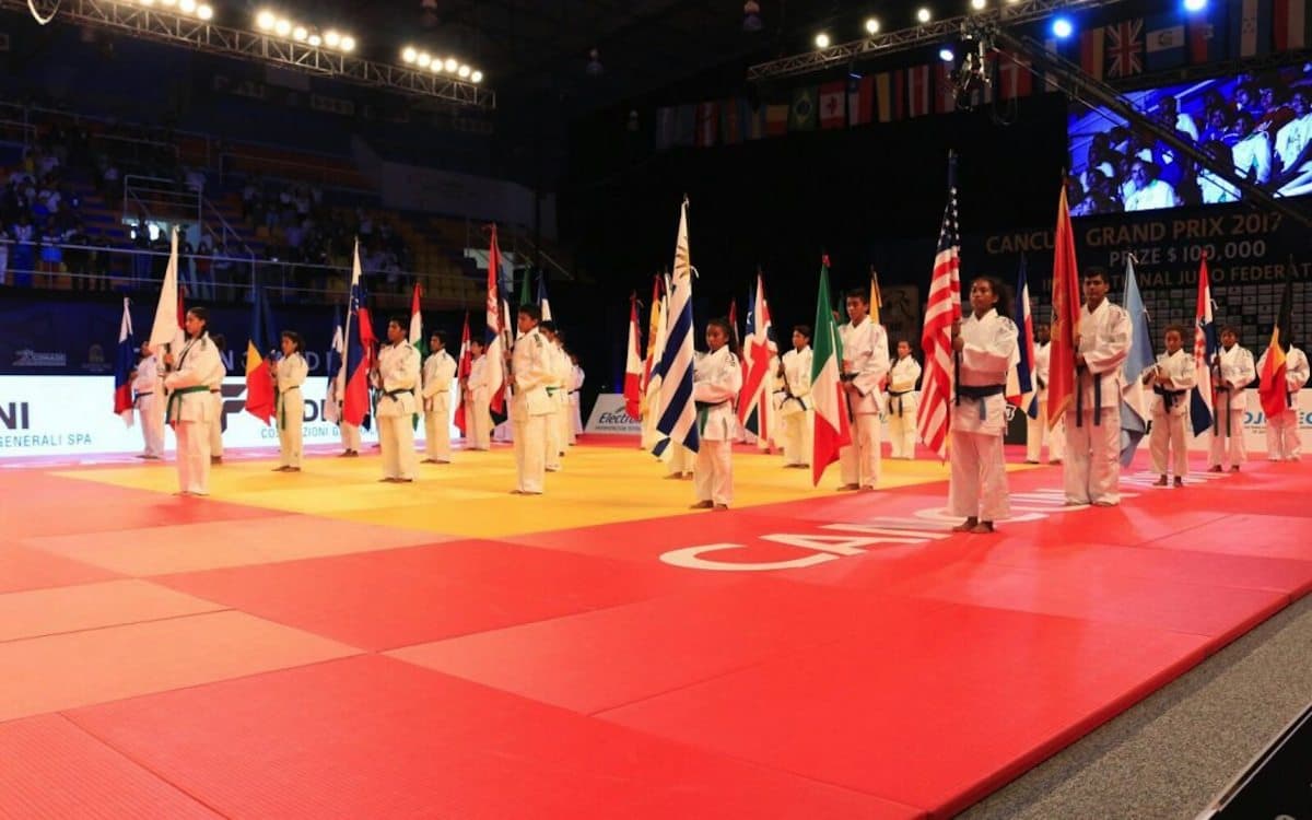 Cancún recibe a atletas de diferentes partes del mundo