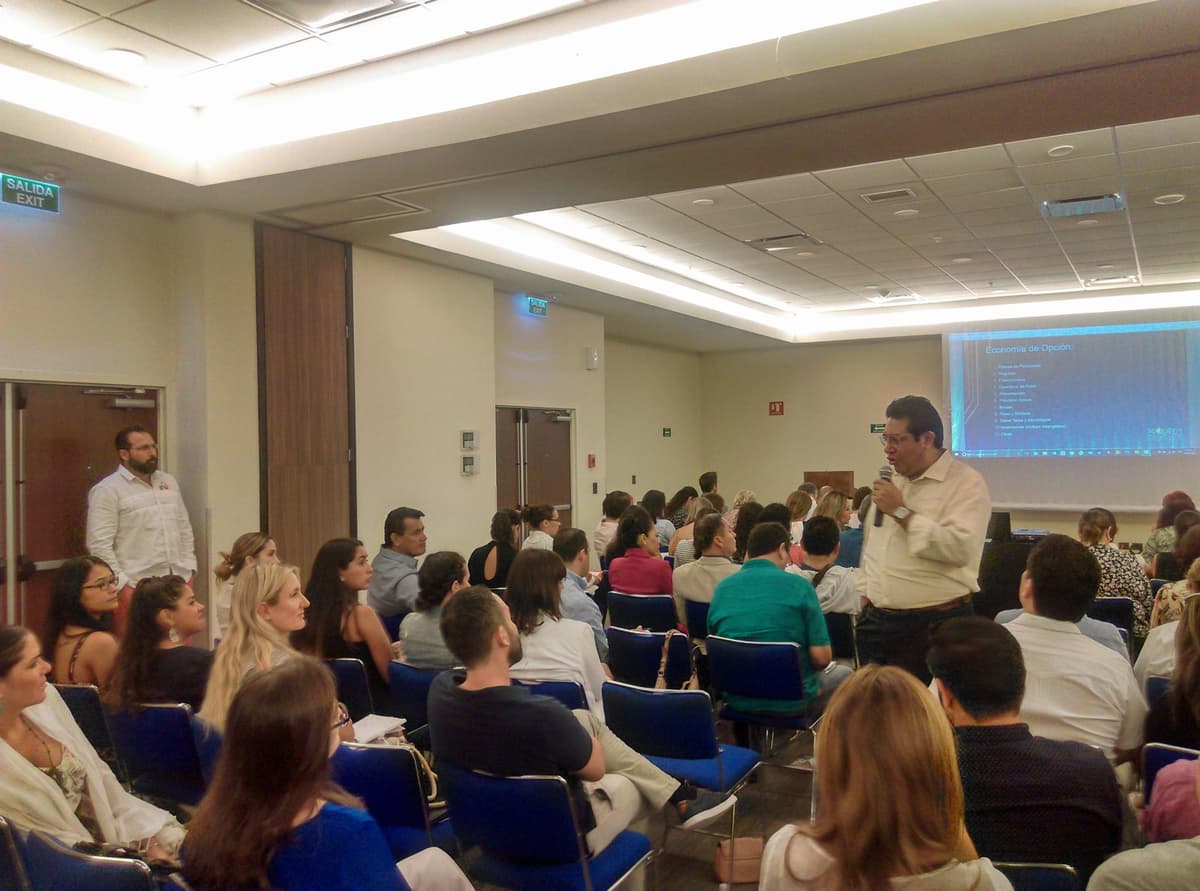 AMPI Playa del Carmen profesionaliza a socios