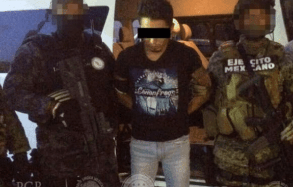 Arrestan a presunto operador de Los Rojos en Playa del Carmen