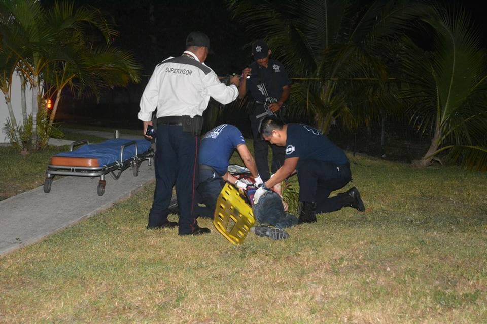 Violenta noche en destinos de Quintana Roo
