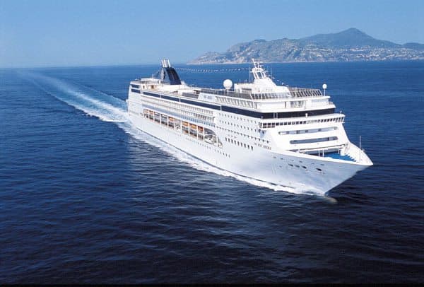 Ganan un millón de dólares en casino de un crucero... y son asaltados