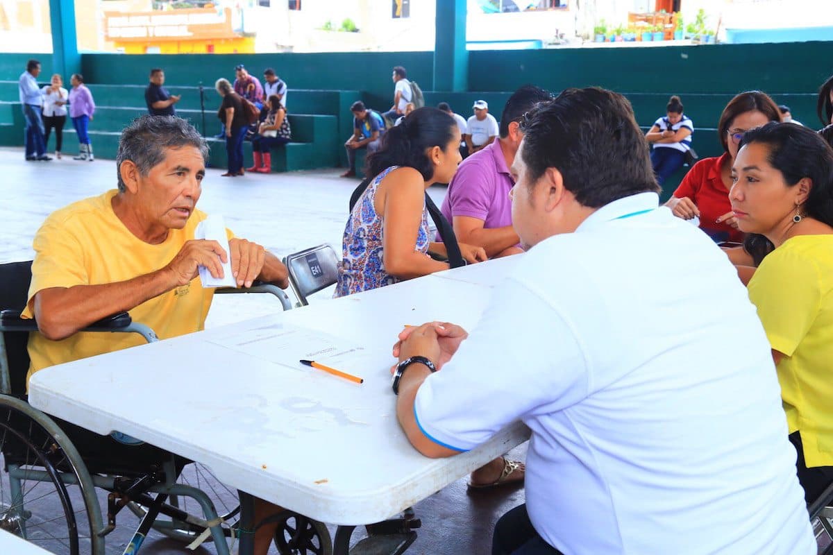 Programa Abogado cerca de ti ayuda a personas de escasos recursos