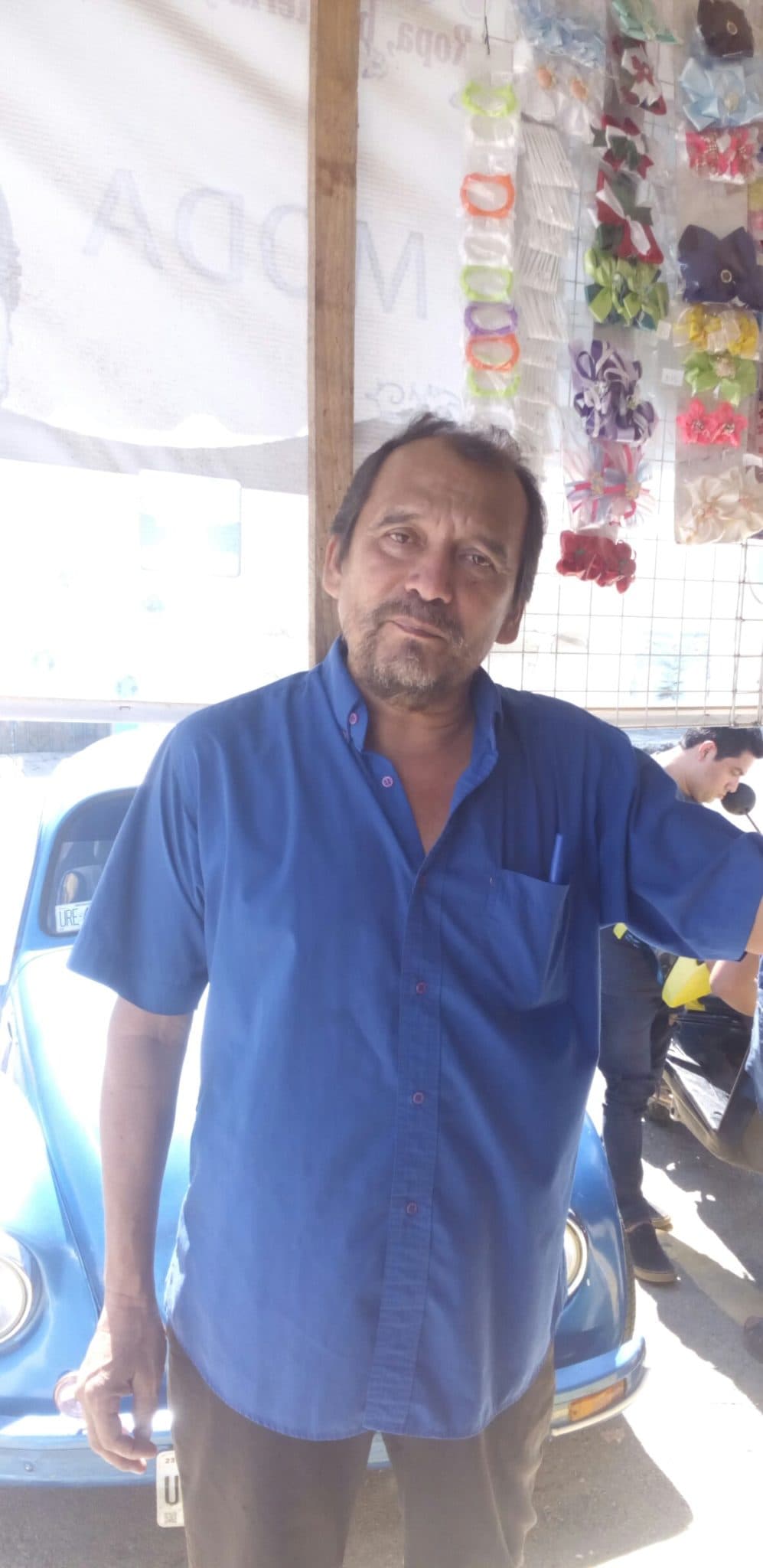 Ilusiona Luis Torres a locatarios de mercadito con remodelación y no les cumple