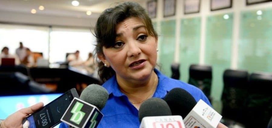Respalda Eugenia Solís propuesta de regular servicio de grúas en BJ