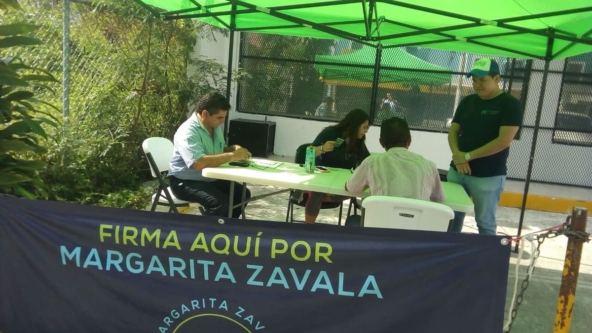 Piden firmas para Margarita Zavala en módulos fijos e itinerantes