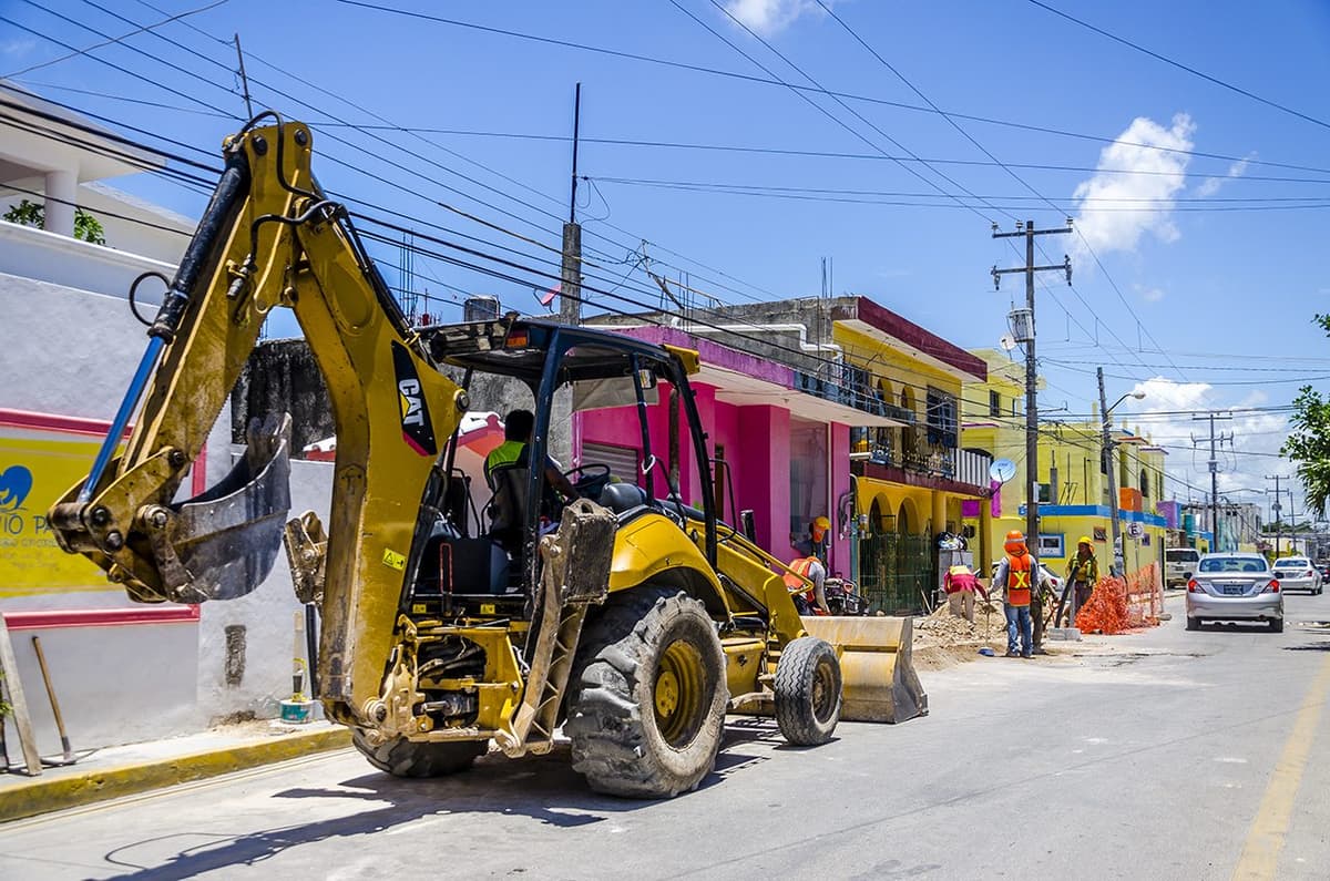 AGUAKAN invierte más de 23 mdp para rehabilitación de red secundaria de agua potable en Solidaridad