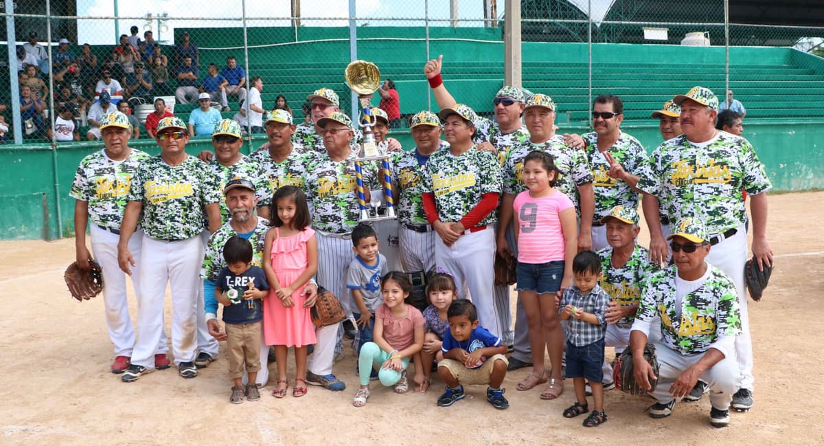 Taxistas, campeones del softbol de veteranos