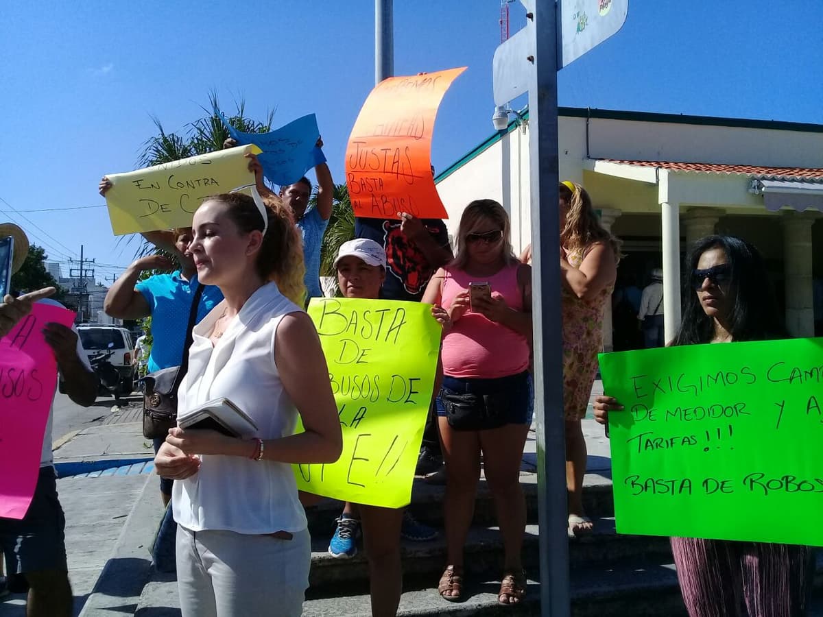 Exigen reducir tarifas eléctricas en Playa del Carmen